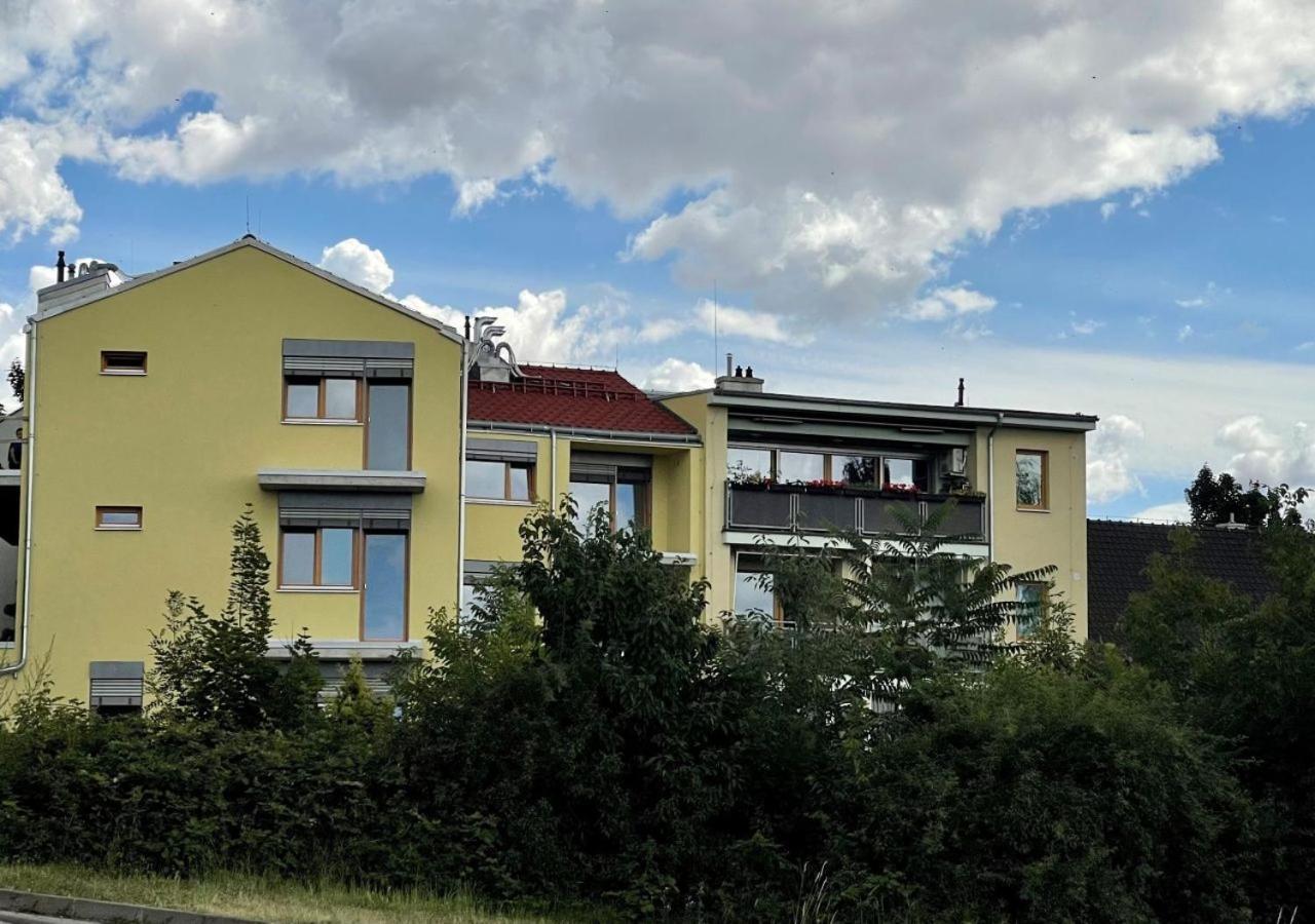 Efi Residence Holzova 28 Brno Zewnętrze zdjęcie